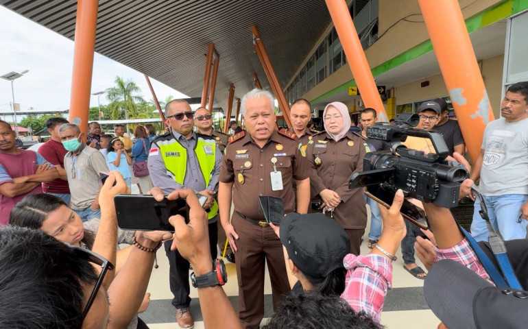 Tim Tabur Kejati Papua Barat Tangkap 5 DPO Terkait Tindak Pidana Perikanan