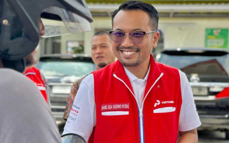 Direktur Pemasaran Regional Pertamina Patra Niaga Cek Langsung Layanan Pengisian BBM di Sepanjang Arus Mudik
