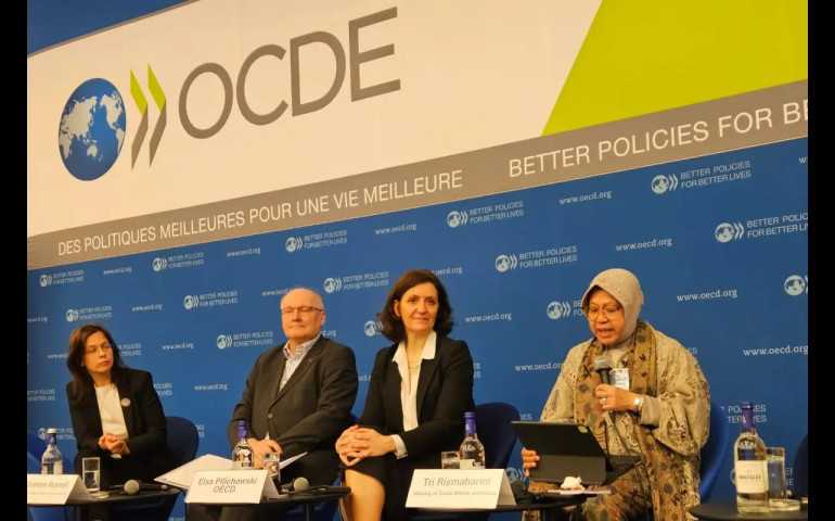 Mensos Risma Paparkan Penanganan Bencana di Indonesia di Forum Global Prancis