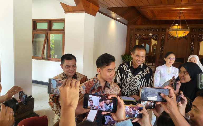 Bertemu Gibran, Kajati Made Siap Kawal Kasus Masjid Sriwedari dan Proyek Hibah UEA