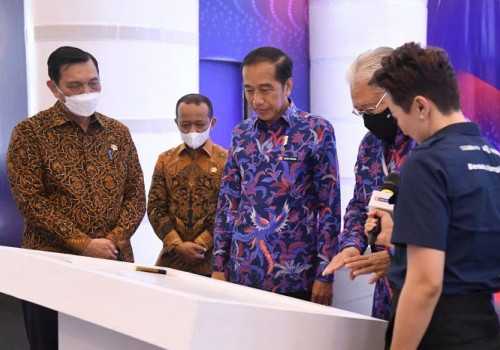 Presiden Jokowi Ajak Tingkatkan Optimisme dalam Pengendalian Inflasi