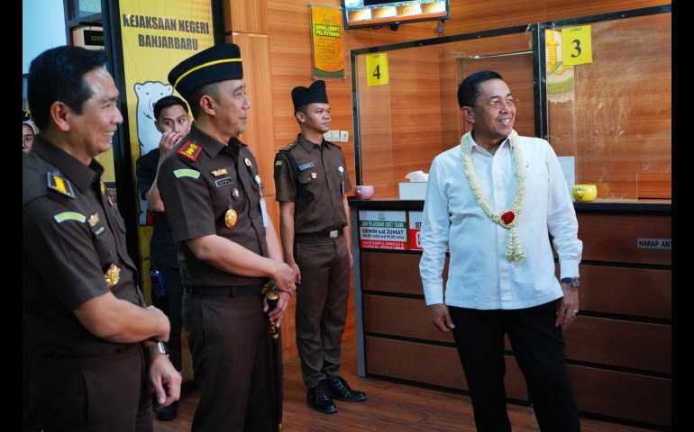 Wakil Jaksa Agung Sunarta Dorong Reformasi Birokrasi di Kejaksaan Tinggi Kalimantan Selatan