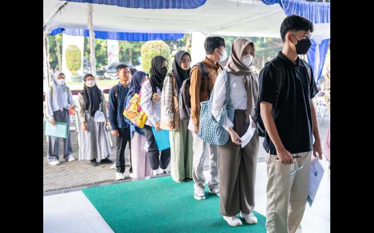 Angka Peserta Tinggi, 25.398 Orang Ikuti UTBK-SNBT UNDIP