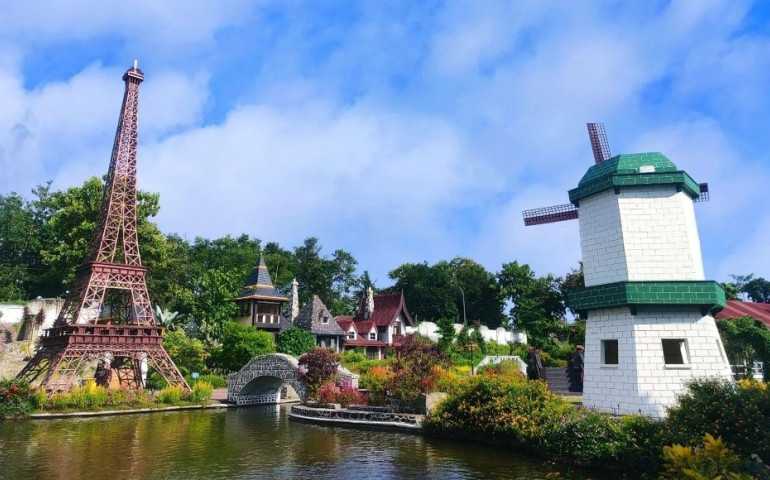 Eksplorasi Keindahan Eropa di Gading Paradise Kebumen