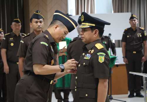 Laksma TNI Effendy Maruapey Dilantik Jadi Direktur Penindakan JAM PIDMIL Kejagung
