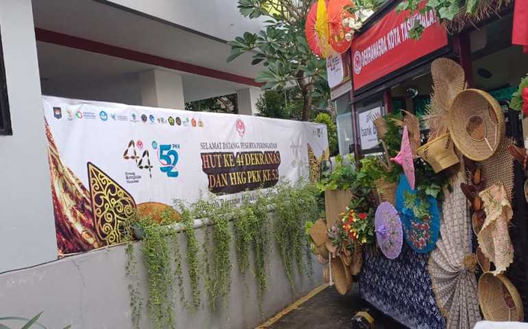 PHRI Surakarta Beri Dukungan untuk HUT ke-44 Dekranas dan HKG PKK ke-52