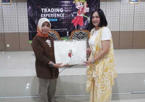 Kolaborasi Rifan Financindo Berjangka dan FEB UNNES, Tingkatkan Pemahaman Finansial Mahasiswa
