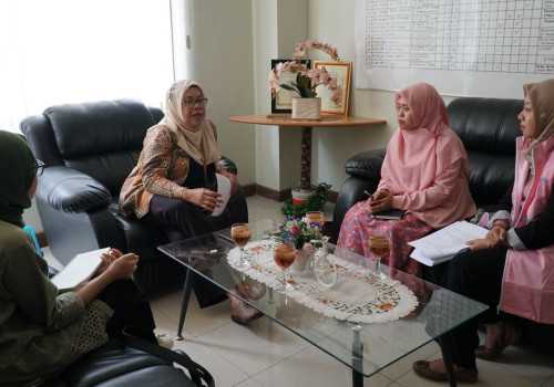 Srikandi PLN Berperan dalam Program Perlindungan Perempuan di Proyek PLTA Upper Cisokan