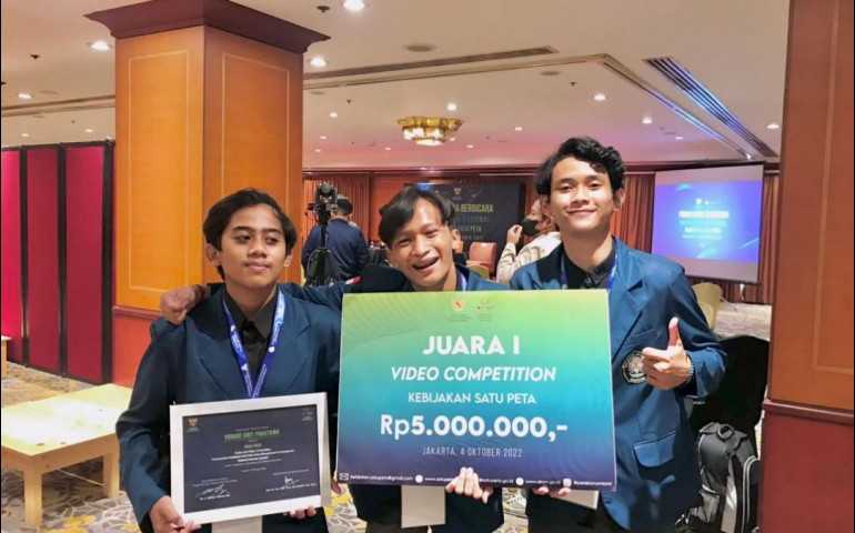 FIB UNDIP Raih Juara 1 Video “Poster and Video Competition” Kemenko Perekonomian 2022