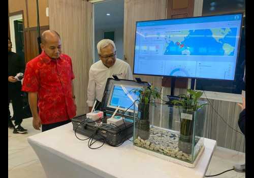 Bersama UNDIP, Indosat lestarikan Mangrove dengan Teknologi Digital di Pantai Utara Jawa