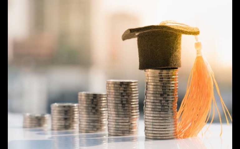 Biaya UKT Tidak Boleh Memberatkan Mahasiswa