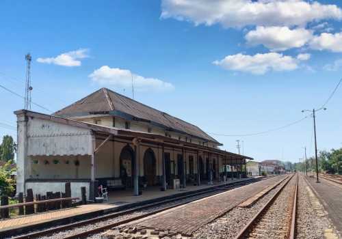 Asyik Mulai 1 Juni 2024, KA Banyubiru Melayani Naik Turun Penumpang di Stasiun Telawa