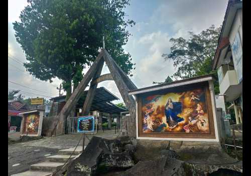 Menggapai Kedamaian Hati di Gua Maria Kerep Ambarawa