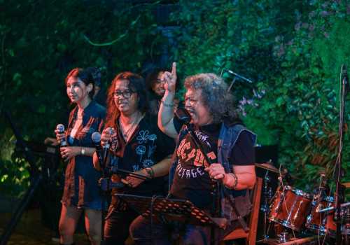 Doddy Katamsi Gemparkan Magis Rock di ARTOTEL Suites Bianti Yogyakarta