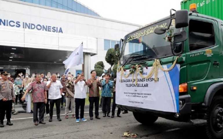 Ekspor 8 Juta Unit, Mendag Zulkifli Hasan: Indonesia Bisa Jadi Basis Produksi Ponsel Pintar