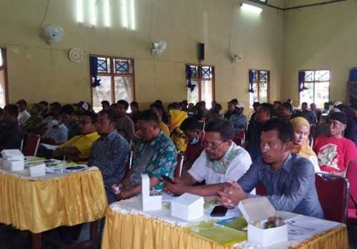 Anggota Komisi IV DPR Ajak Peternak Gunakan Pakan Ikan Berbahan Lokal