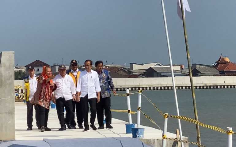 Presiden Jokowi Sebut Proyek Penanganan Banjir & Rob di Tambaklorok Bisa Jadi Contoh untuk Daetah Lain