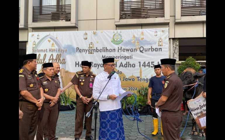 Sambut Idul Adha 1445 H, Kejati Jateng Laksanakan Penyembelihan Hewan Kurban