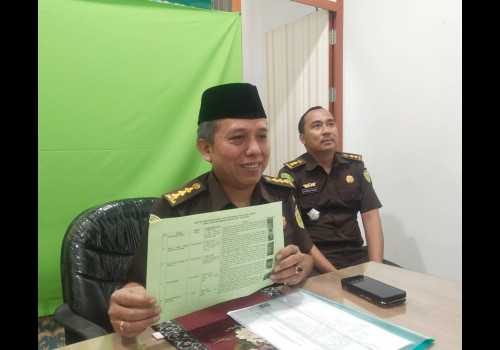 Buronan Tindak Pidana Kredit Fiktif PD. BPR BKK Kendal 2013-2014 Ditangkap Kejati Jateng Usai Laka Lantas di Surakarta