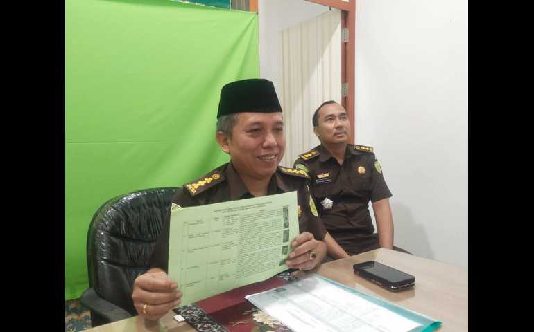 Buronan Tindak Pidana Kredit Fiktif PD. BPR BKK Kendal 2013-2014 Ditangkap Kejati Jateng Usai Laka Lantas di Surakarta