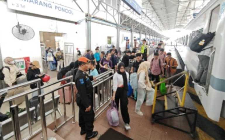 Daop 4 Semarang Layani 225 Ribu Penumpang KA Selama Libur Raya Idul Adha