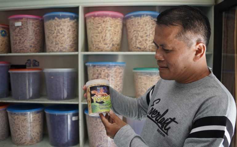 Rintis Bisnis Kue Kering dari Nol, Sanyata Buka Jalan Menuju Kesuksesan