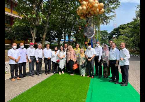 Rektor UNDIP Resmikan Pilar Cendekia