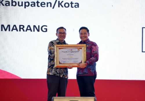 Hebat, Kota Semarang Terbaik Peringkat 1 Grand Design Pembangunan Kependudukan (GDPK) Award 2024
