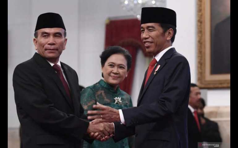 Kumpulkan Menteri dan Kepala Lembaga, Presiden Jokowi Minta Evaluasi  Server PDN