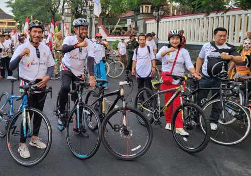 Ribuan Peserta Semarakkan Parade Sepeda Tua pada Pre Event FORDA KORMI Jateng 2024 di Banyumas