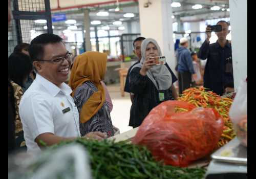Badan Pangan Nasional Pantau Pasar Johar, Harga dan Pasokan Pangan Stabil