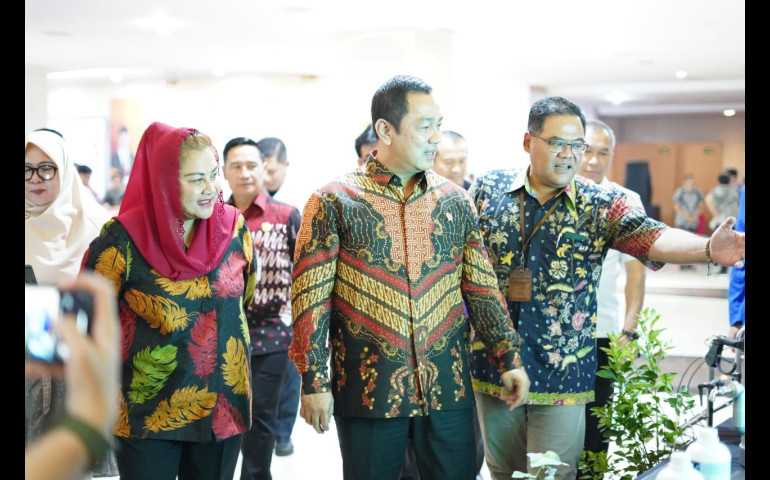 Hendi Apresiasi Kinerja Walikota Semarang dalam Pengelolaan Barang dan Jasa di Pemkot Semarang