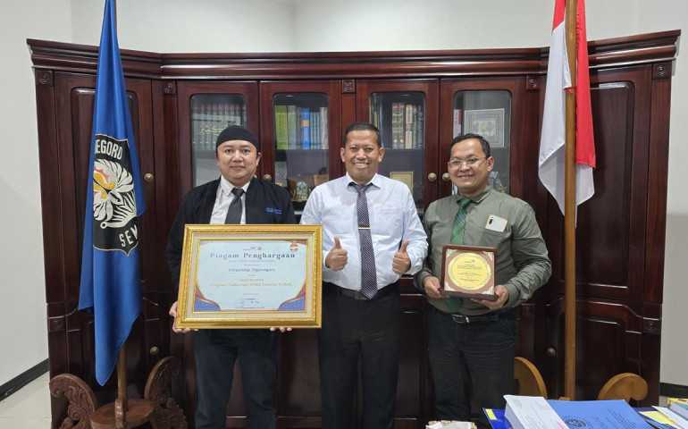 Sukses Program Peduli Stunting, UNDIP Diganjar Penghargaan oleh BKKBN
