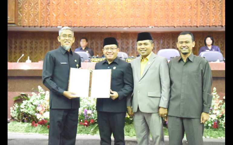 Raperda RPJPD Jateng 2025-2045 Disetujui, Sumarno Harap dapat Dorong Pembangunan secara Bertahap