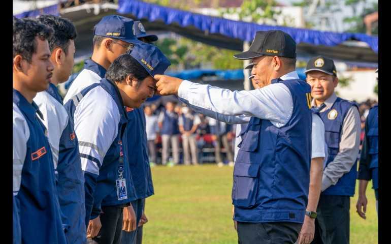 Sebanyak 7.254 Mahasiswa KKN UNDIP di Berangkatkan, Rektor Prof Suharnomo Harap Samapaikan Kesan Terbaik kepada Masyarakat