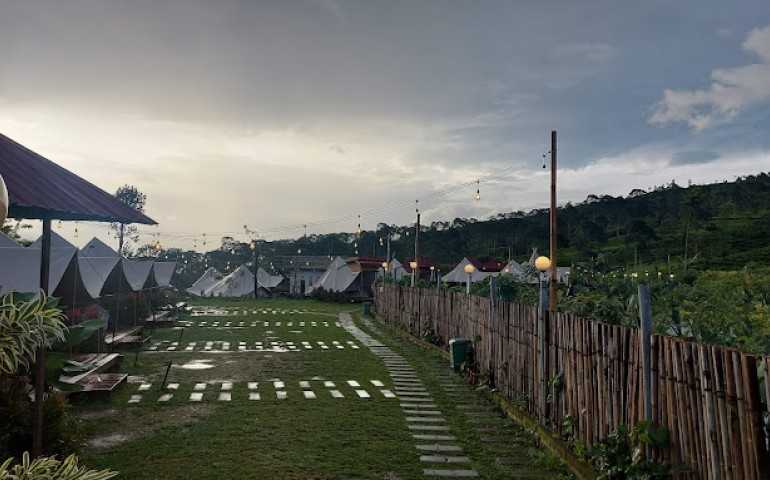 Rencanakan Liburan Seru Kalian, Pesona Sikembang Glamping Wonosobo Siap Manjakan Mata