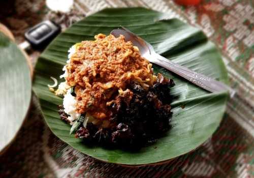 Keistimewaan Pecel Keong Mbak Toen, Kuliner Khas Ungaran yang Bikin Ketagihan