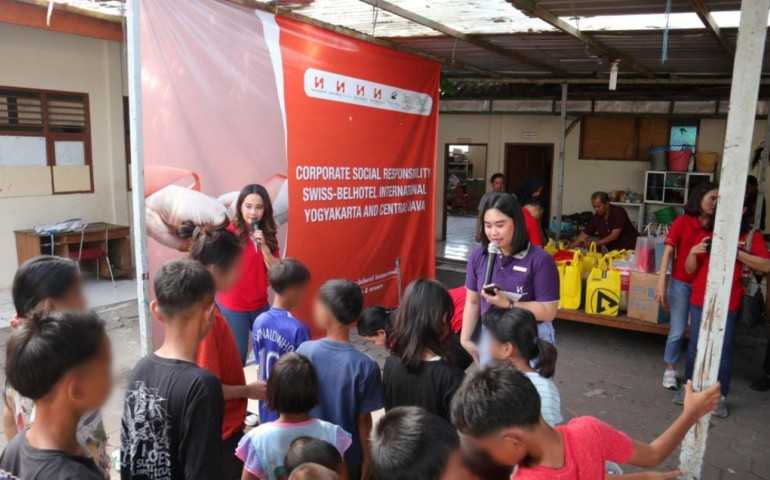 Hotel Ciputra Semarang bersama Jaringan Swiss-Belhotel Internasional Jogja dan Solo, Peringati Hari Anak Nasional dengan Aksi Sosial