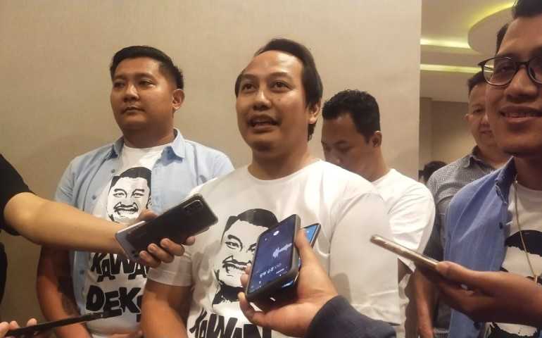 Kawan Dekat Menegaskan Kesetiaan pada Ade Bhakti, Tak Terpengaruh oleh Posisi Politik