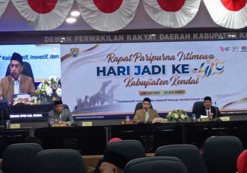 Rapat Paripurna Istimewa DPRD Kendal Sambut Hari Jadi ke-419 dengan Khidmat