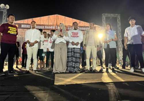 Pasangan Mirna-Urike Gelar Pedagang Bersholawat di Kendal, Suara Kaki Lima Menyuarakan Harapan Baru