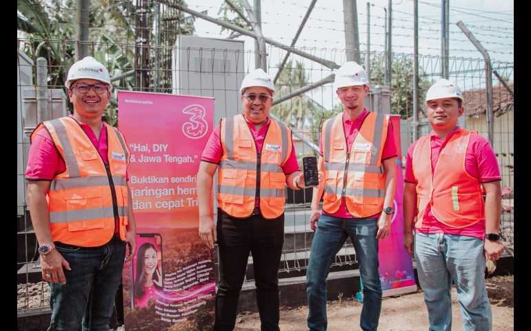 Menggapai Hingga ke Pelosok, Tri Perkuat dan Perluas Jaringan di Jateng dan DIY