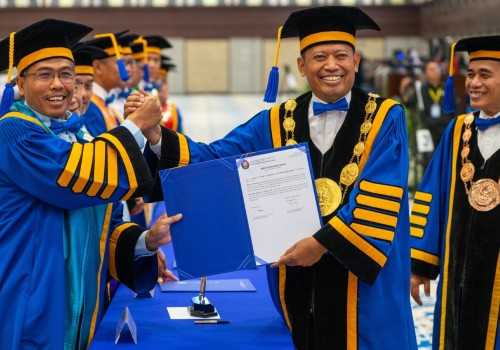 Kemegahan PMB UNDIP 2024, Rektor Prof Suharnomo Luncurkan Tahun Akademik dengan Sambutan Penuh Inspirasi