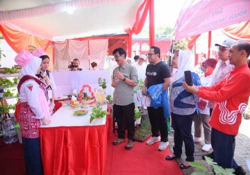 Luar Biasa, Para Pelajar Pamerkan Aneka Kreasi Makanan Hasil Urban Farming di Jambore Petani Cilik Semarang