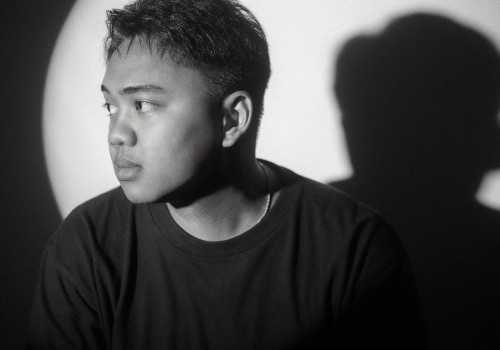 Aldi Handaling Rilis Single Terbaru "Naive", Sebuah Refleksi Diri yang Mendalam