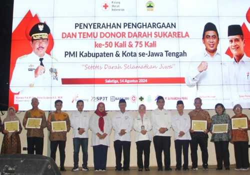 1.842 Pendonor Darah Sukarela Terima Penghargaan dari PMI Jateng