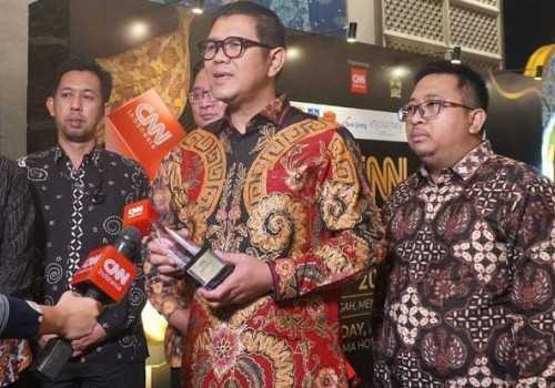 Inovasi Layanan Eazy Passport Antar Kantor Imigrasi Semarang Raih Penghargaan Bergengsi CNN Indonesia Awards 2024