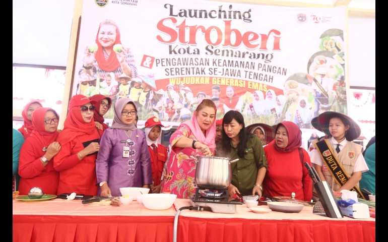 Uji Coba Implementasi Makan Siang Bergizi, Mbak Ita Luncurkan Program STROBERI