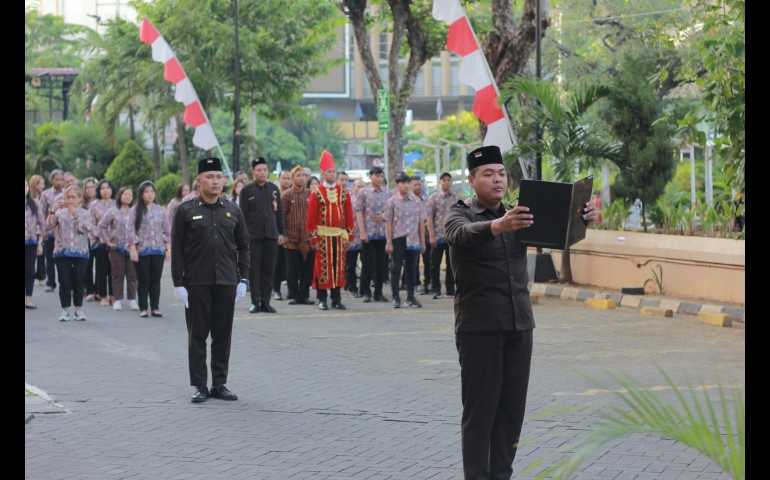 Kemeriahan Peringatan HUT RI ke-79, Hotel Ciputra Semarang Gelar Upacara Bendera
