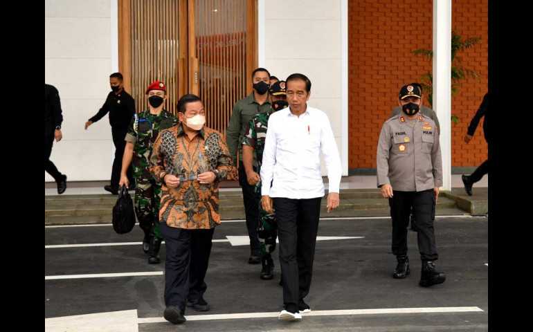 Kunjungan Kerja ke Bangka Belitung, Presiden Jokowi Tinjau Progres Pembangunan Pelabuhan Tanjung Ular